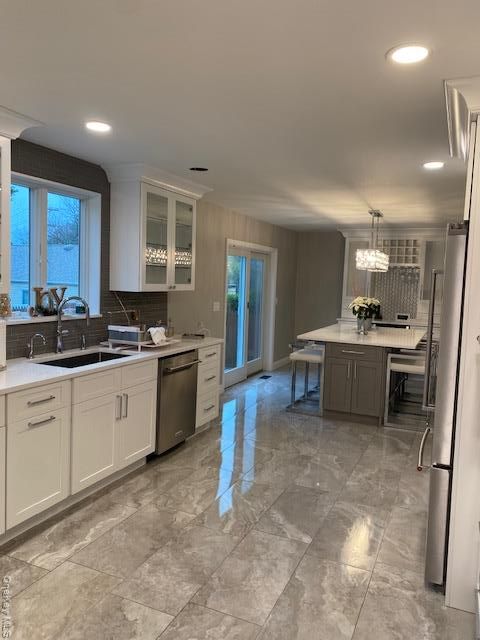 Photo of 11 Maple Street, Glenwood Landing, NY 11547 (MLS # 931076)