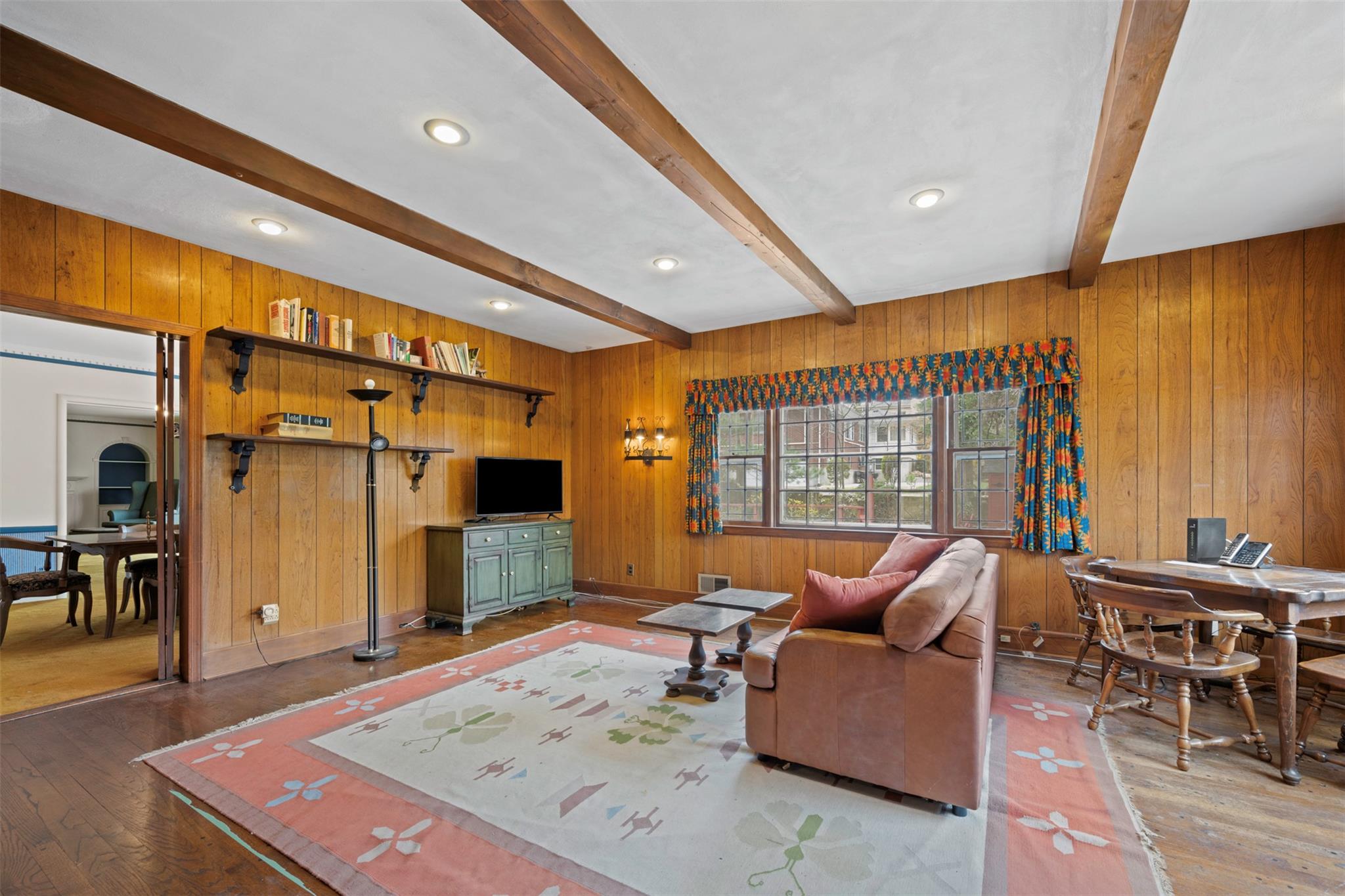 12 School House Lane, Great Neck, New York image 11