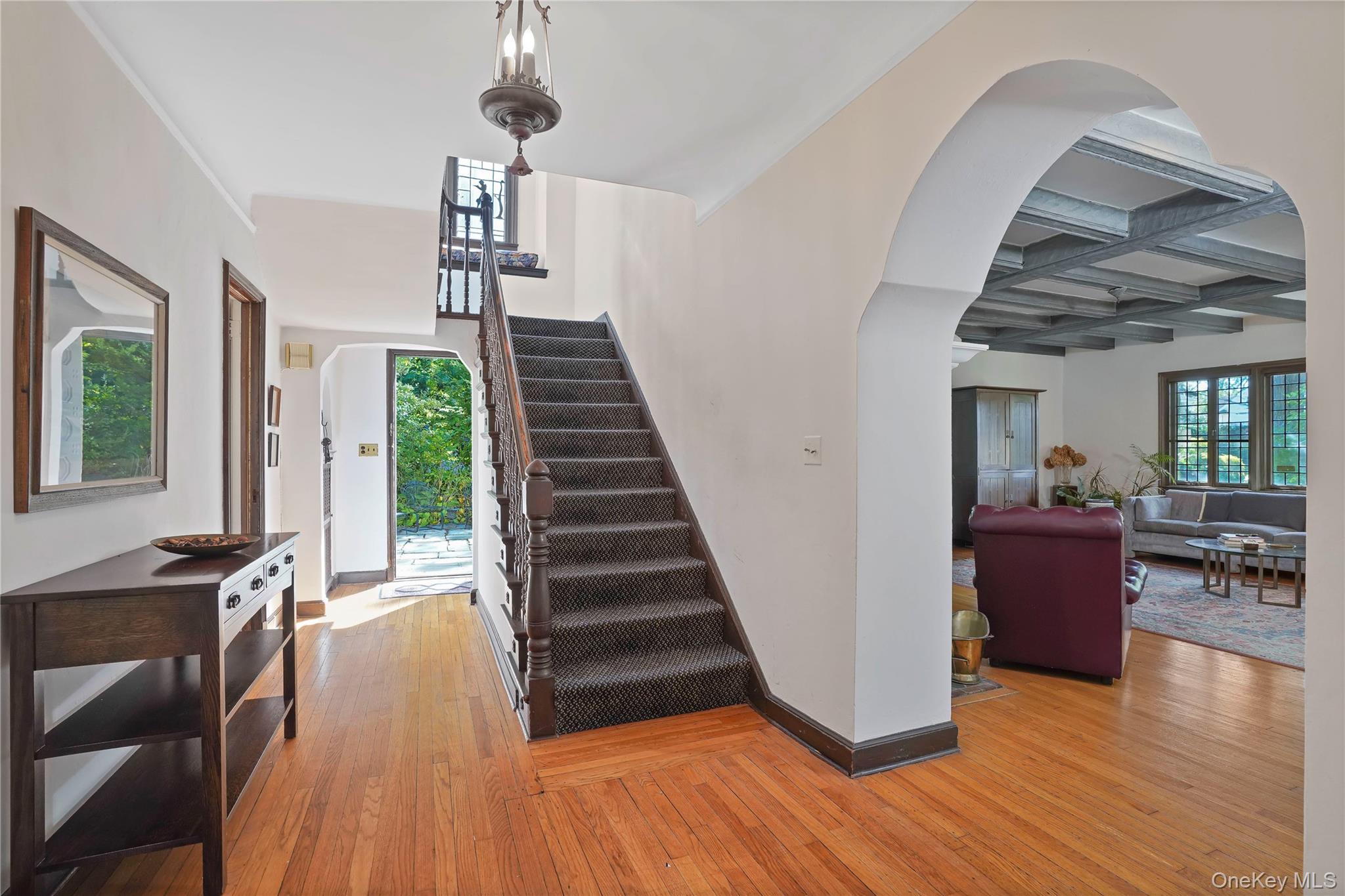 253 Cliff Avenue