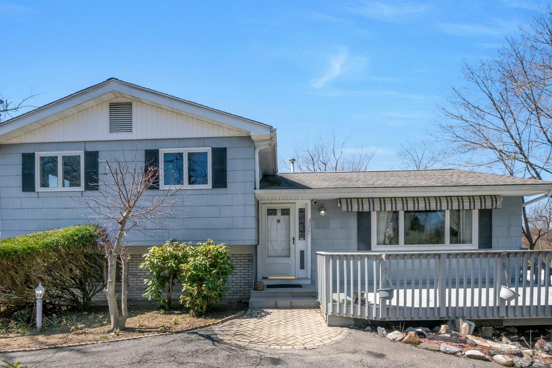 Rental Property at Gomer Street, Yorktown Heights, New York - Bedrooms: 3 
Bathrooms: 2 
Rooms: 7  - $3,950 MO.
