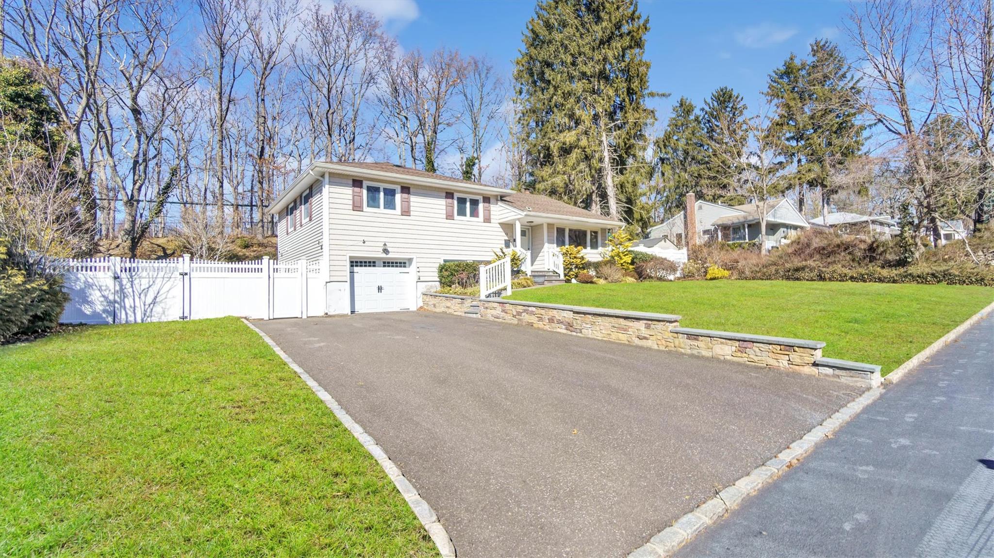 43 Gristmill Lane, Huntington, New York image 2
