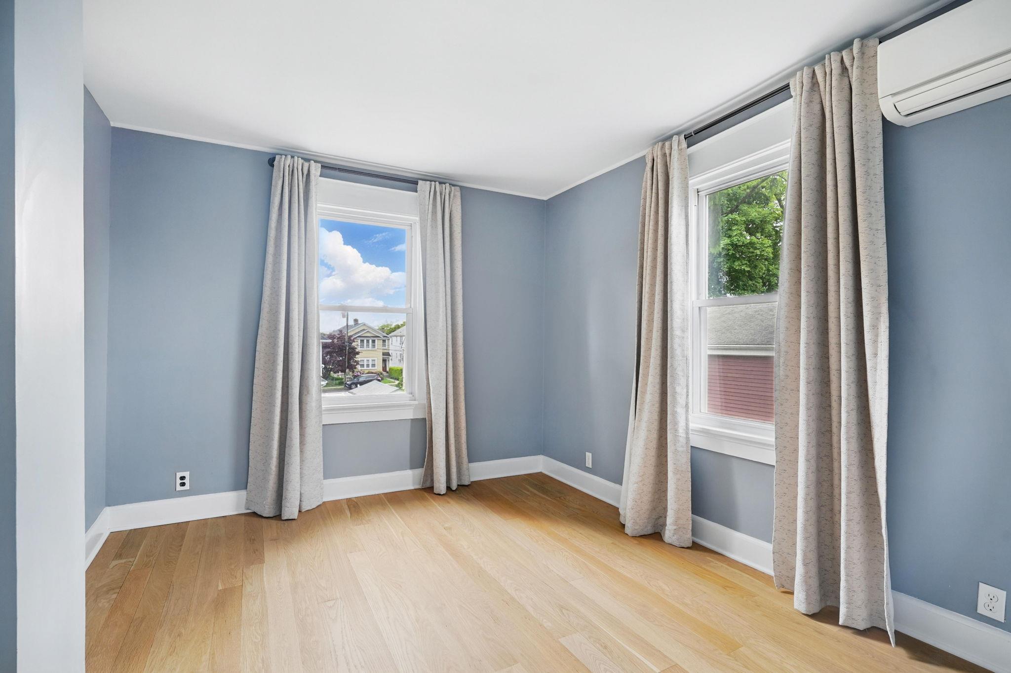 410 Hunter Street, Mamaroneck, New York image 23