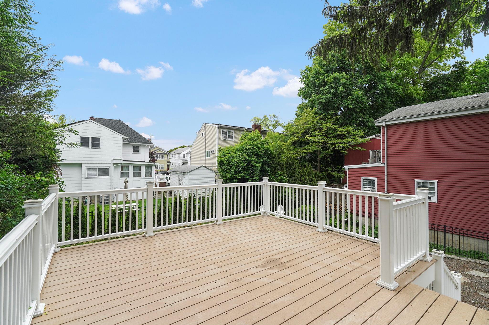 410 Hunter Street, Mamaroneck, New York image 31