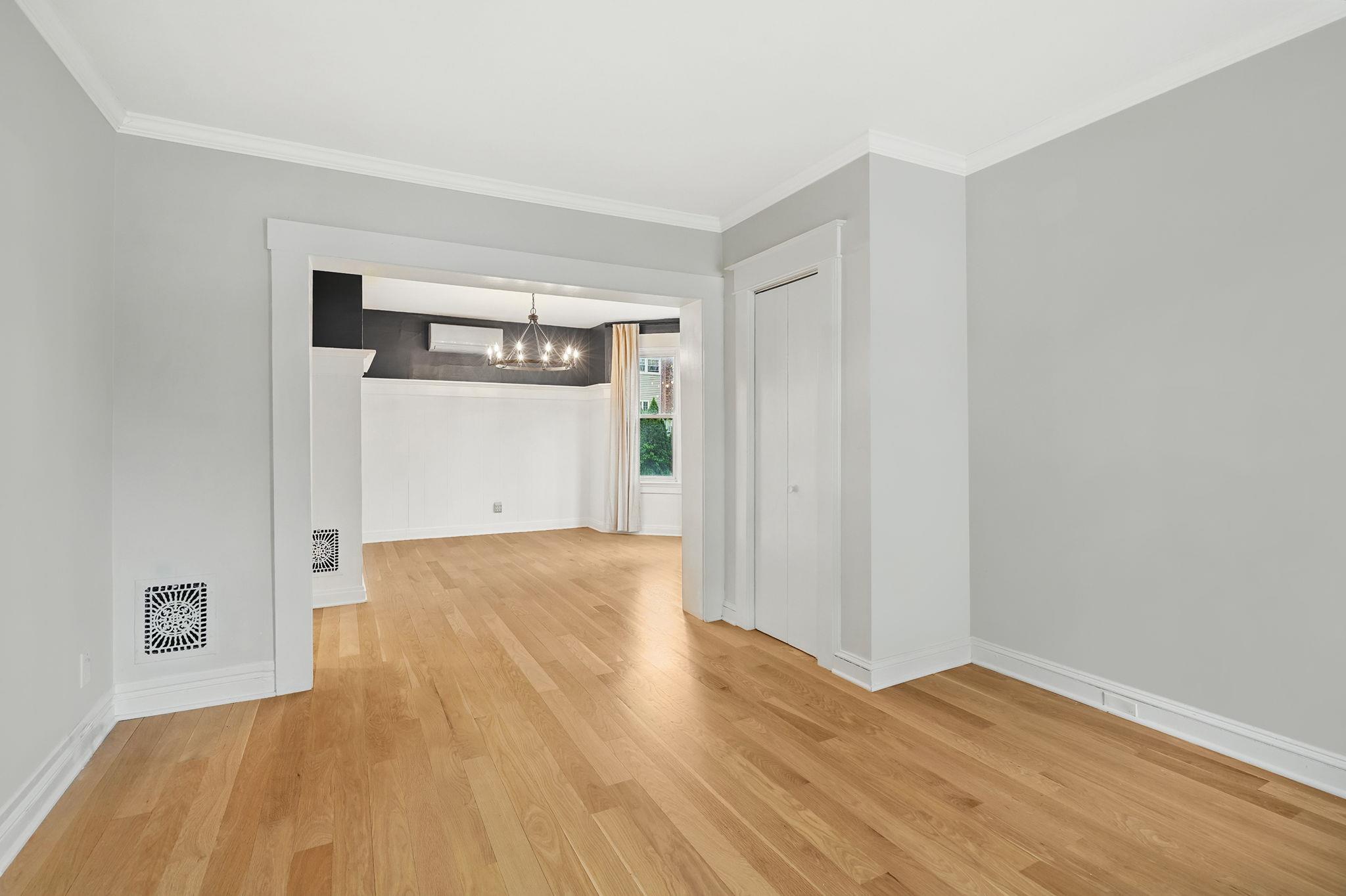410 Hunter Street, Mamaroneck, New York image 9