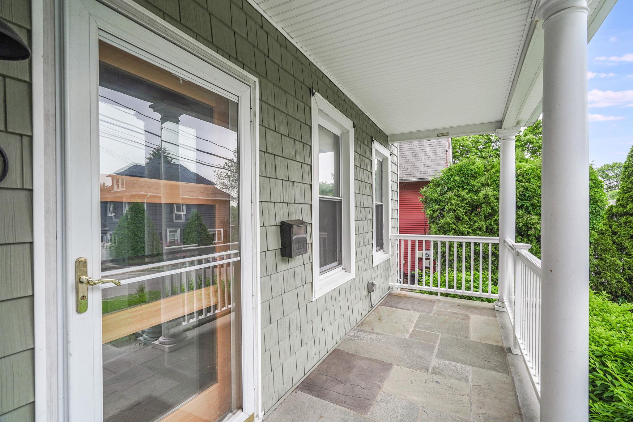 410 Hunter Street, Mamaroneck, New York image 2