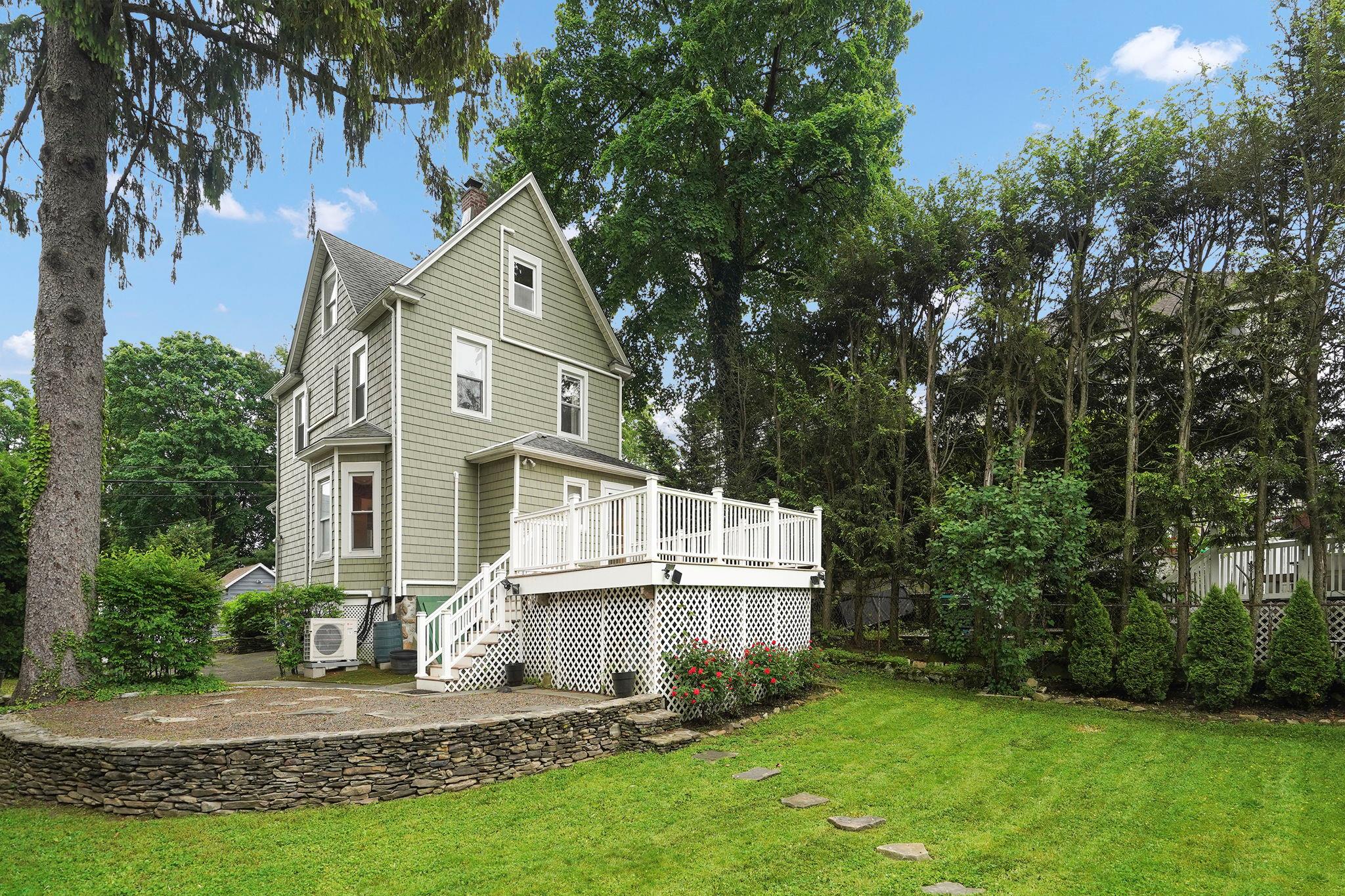 410 Hunter Street, Mamaroneck, New York image 35