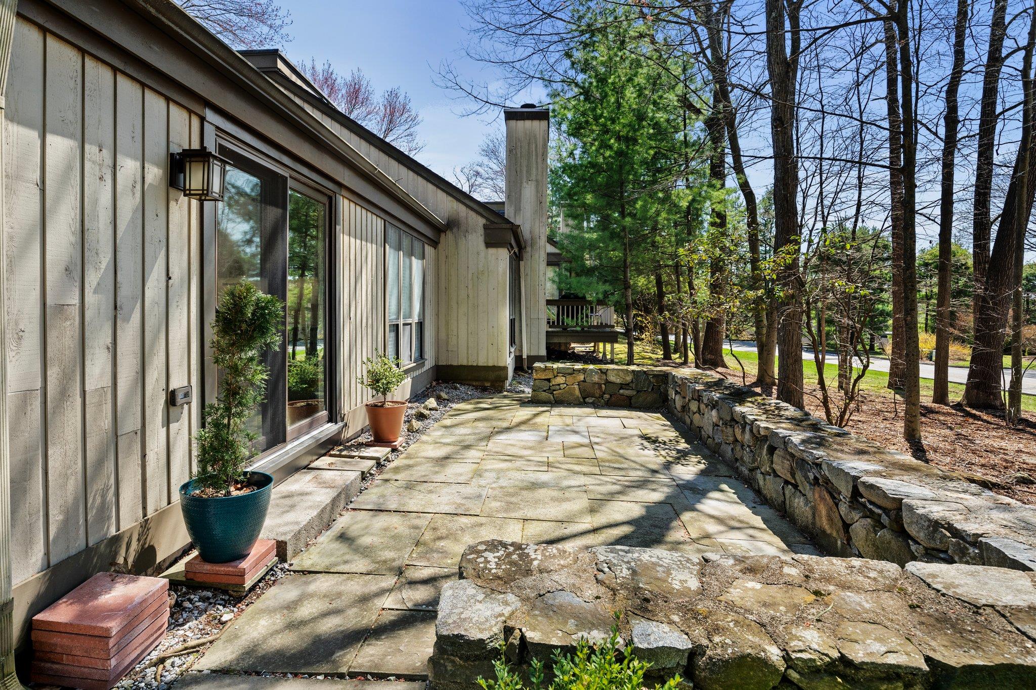 437 Heritage Hills #D, Somers, New York image 12