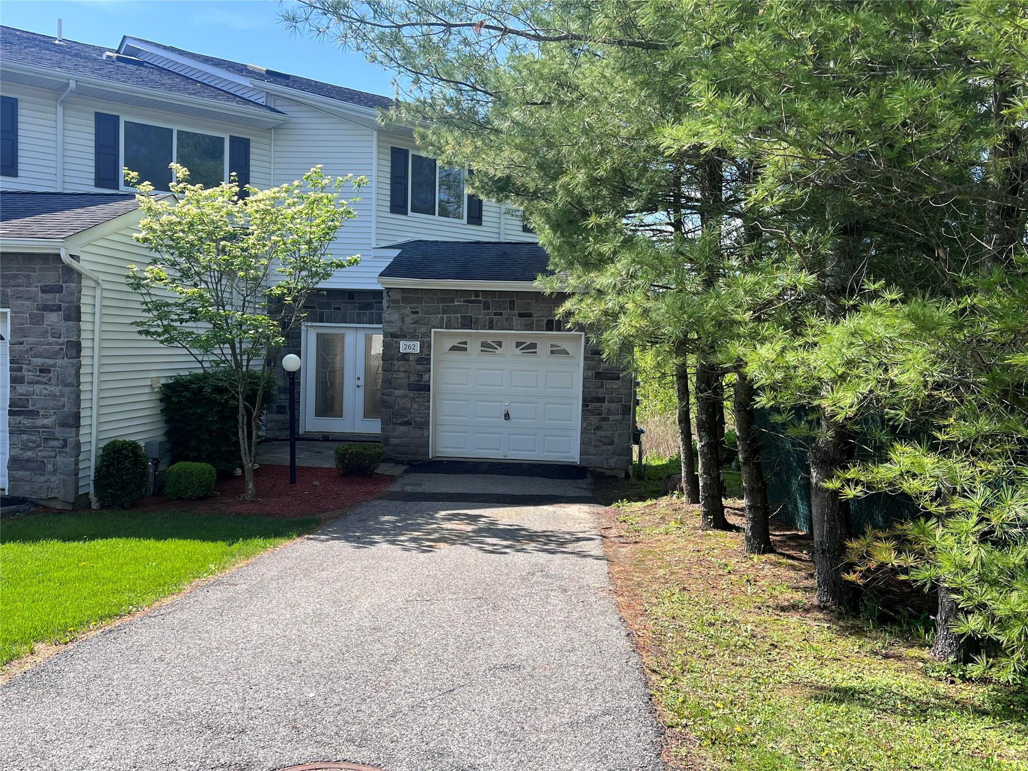 Rental Property at Tamerisk Lane, New Windsor, New York - Bedrooms: 3 
Bathrooms: 3 
Rooms: 7  - $4,250 MO.