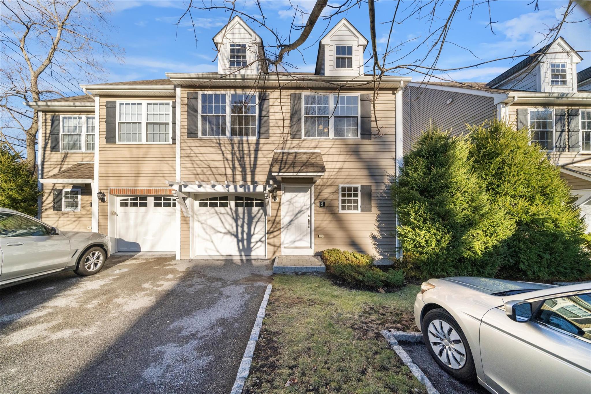 Rental Property at Robert Rinaldi Lane, Briarcliff Manor, New York - Bedrooms: 2 
Bathrooms: 3.5  - $4,100 MO.