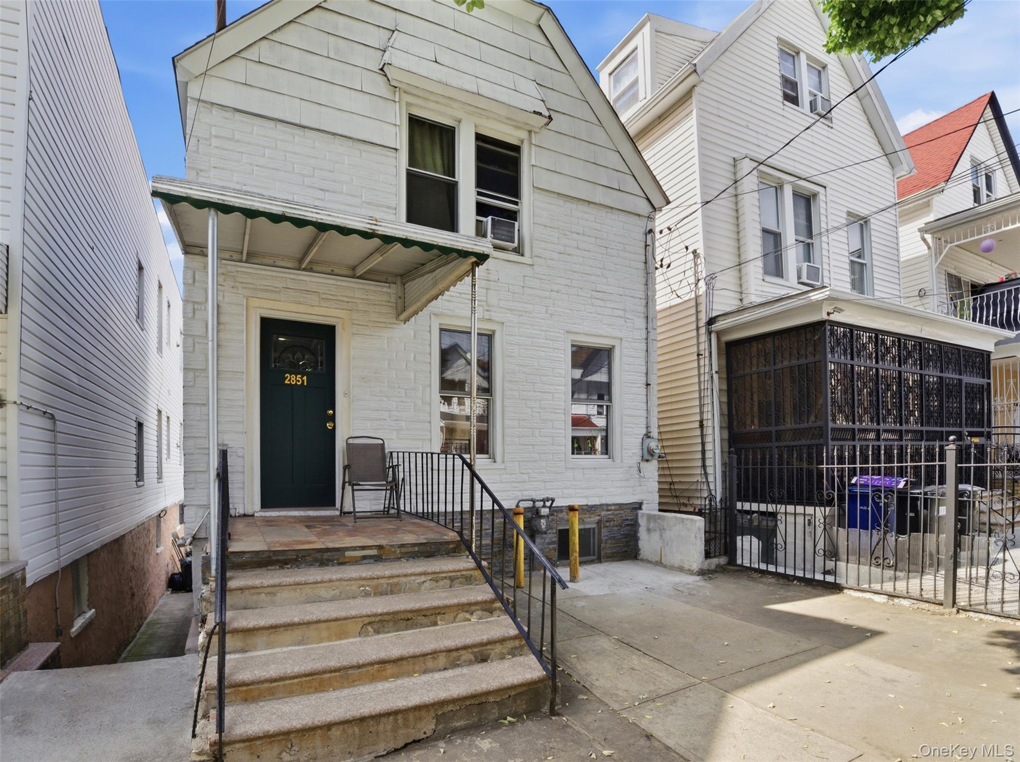 2851 Briggs Avenue - Photo 4