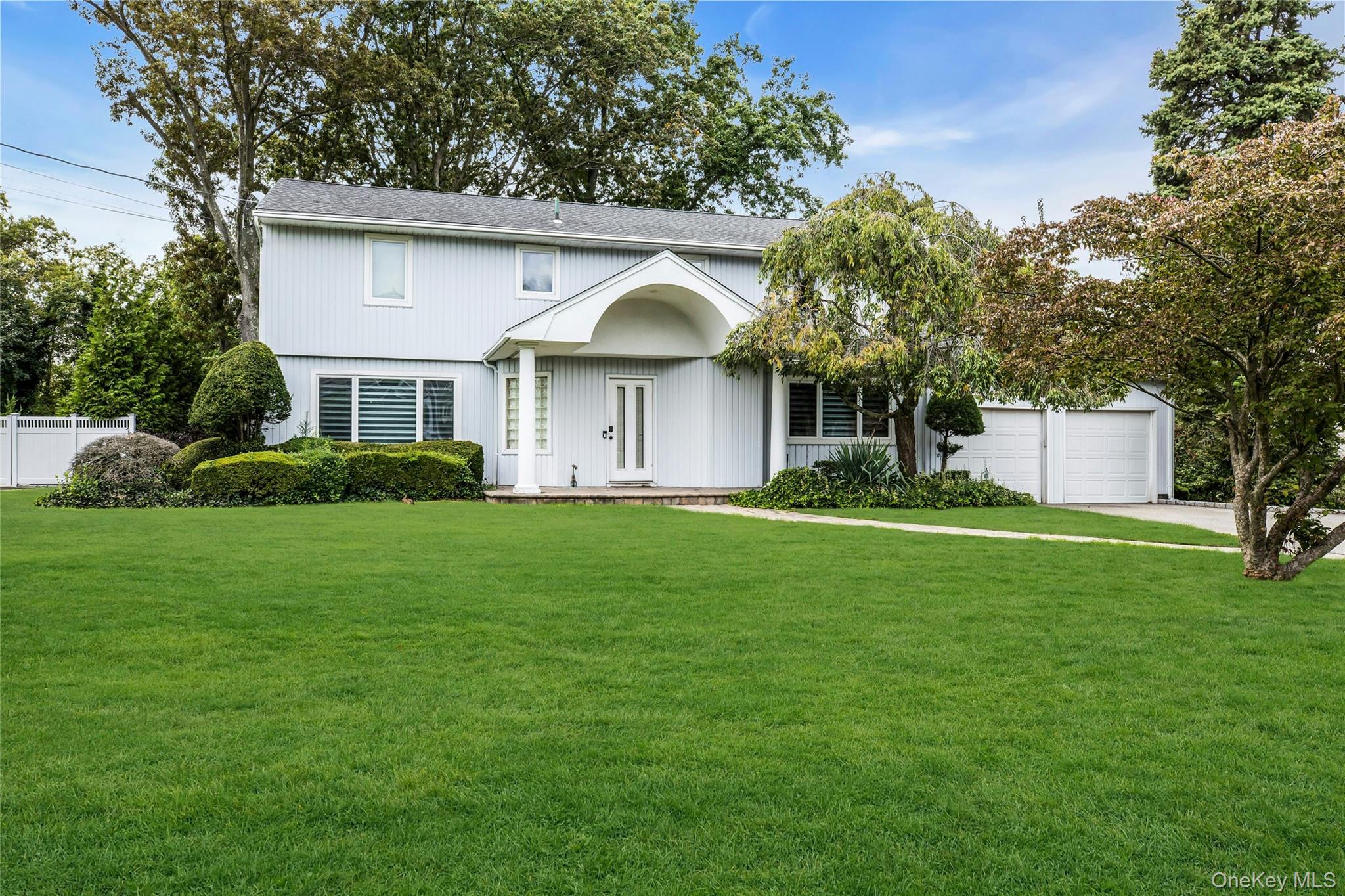 71 Hofstra Drive