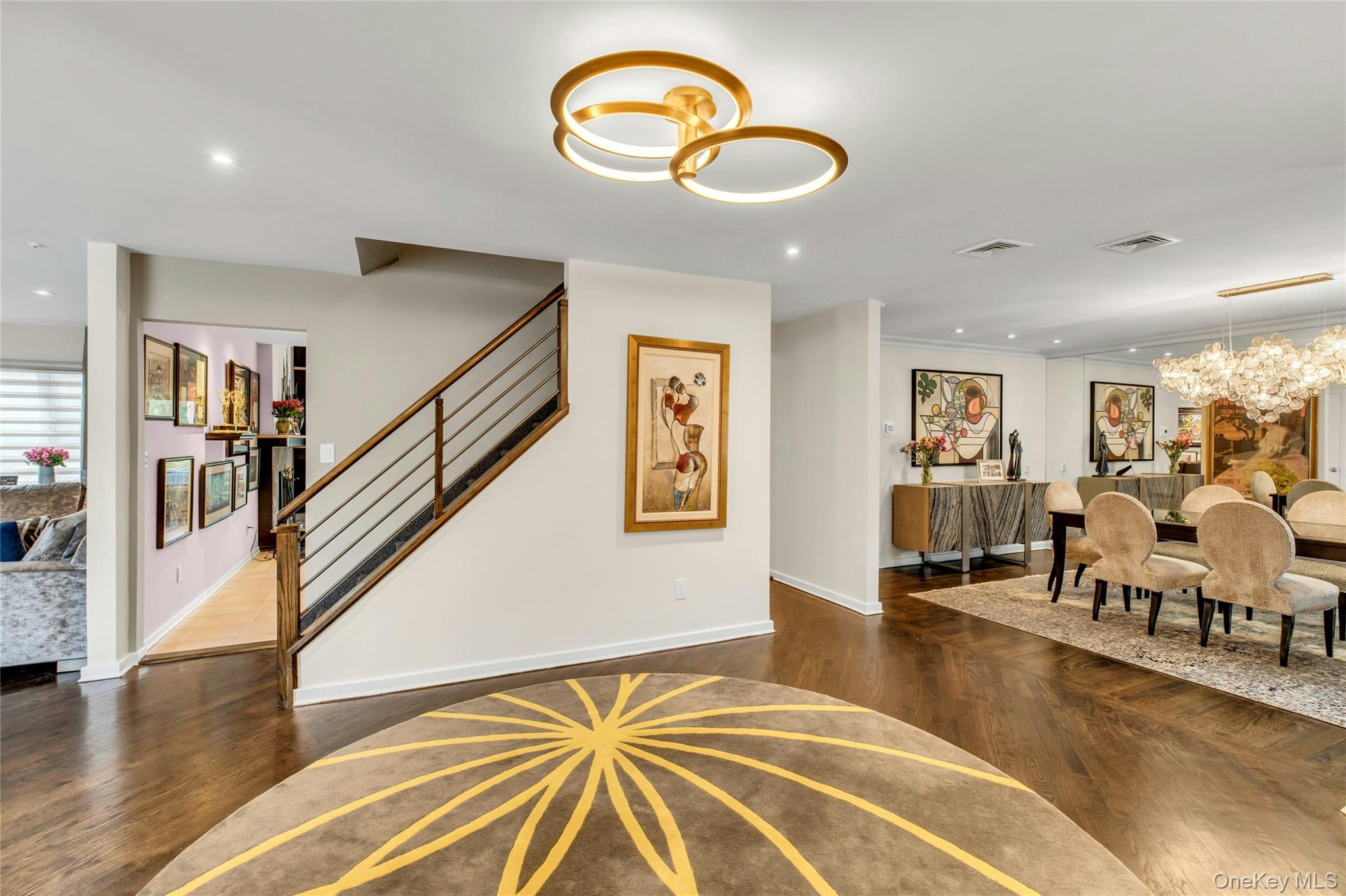 71 Hofstra Drive