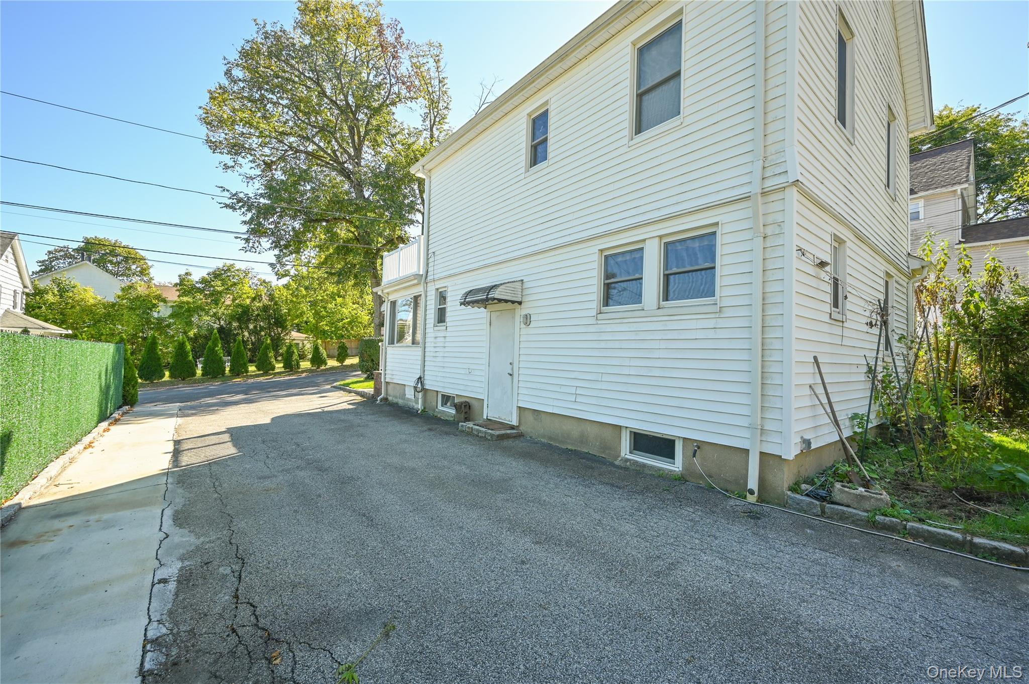 6 Red Brook Terrace