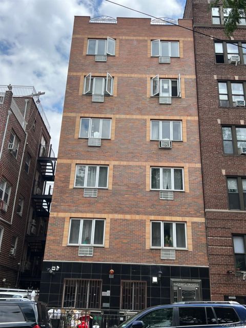 43-07 48th Street 5B Sunnyside NY 11104
