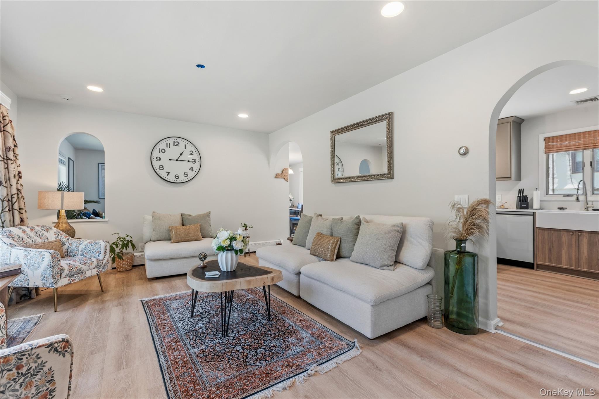 9 White Plains Avenue