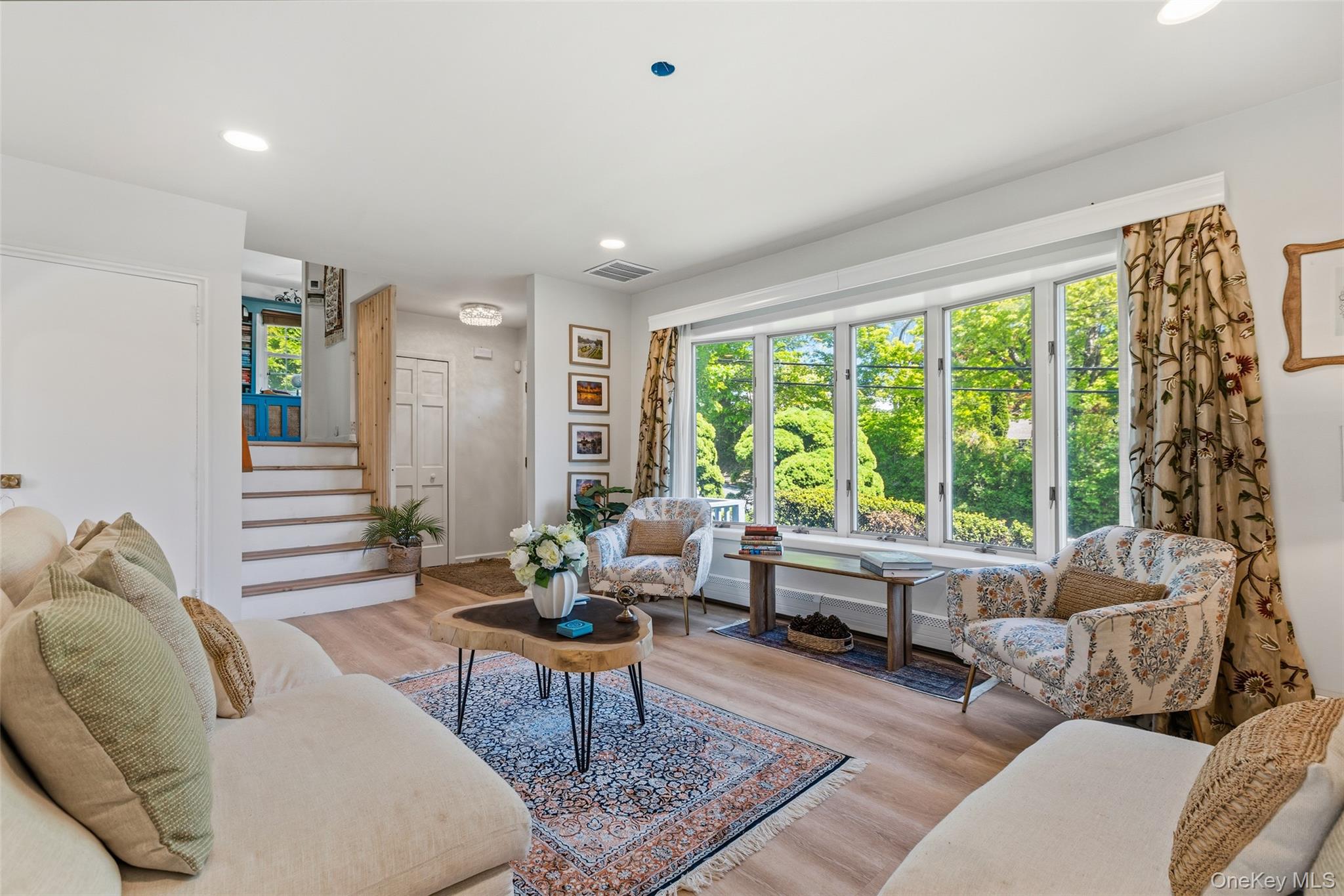 9 White Plains Avenue