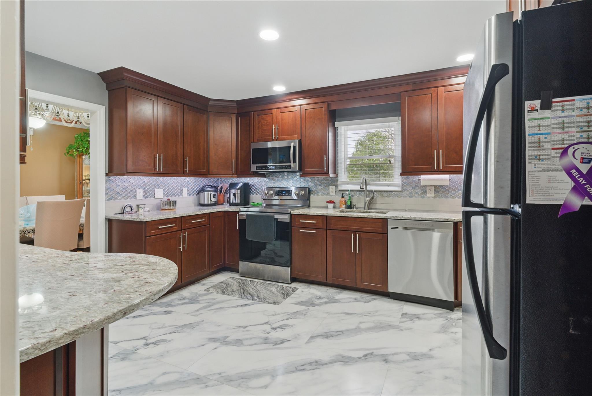 162 Berkshire Drive, Farmingville, New York image 4