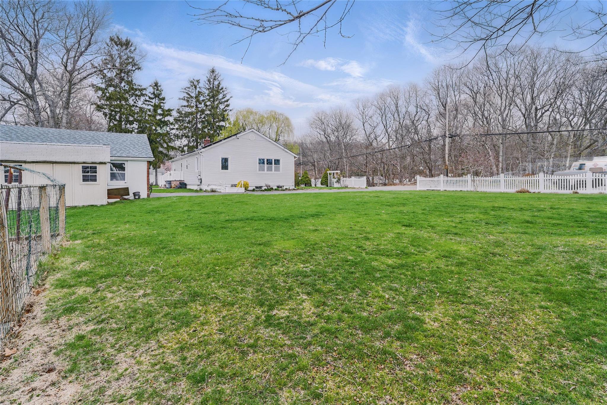 162 Berkshire Drive, Farmingville, New York image 19