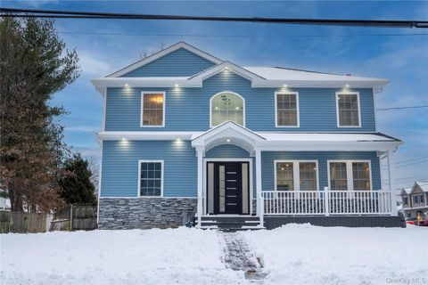 Homes For Sale - 139 Maple Avenue<br/> Bethpage, NY 11714