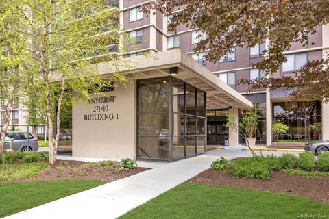 271-10 Grand Central Pkwy Unit 27 Y, Floral Park, NY 11005 - MLS#: 957881