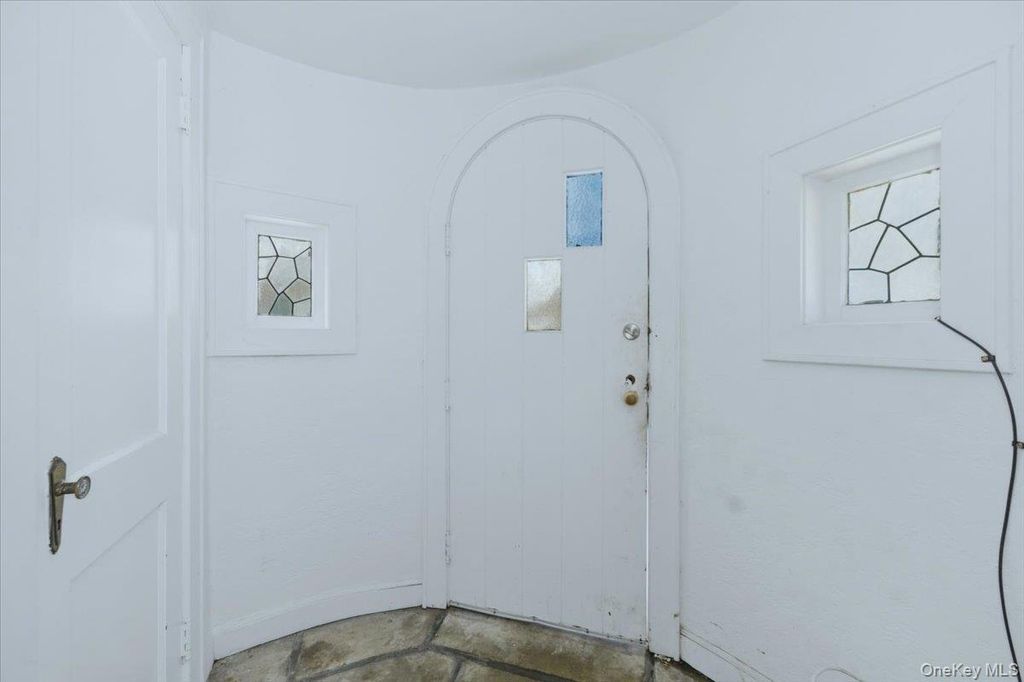 Photo of 801 Main Street, Farmingdale, NY 11735 (MLS # 965542)