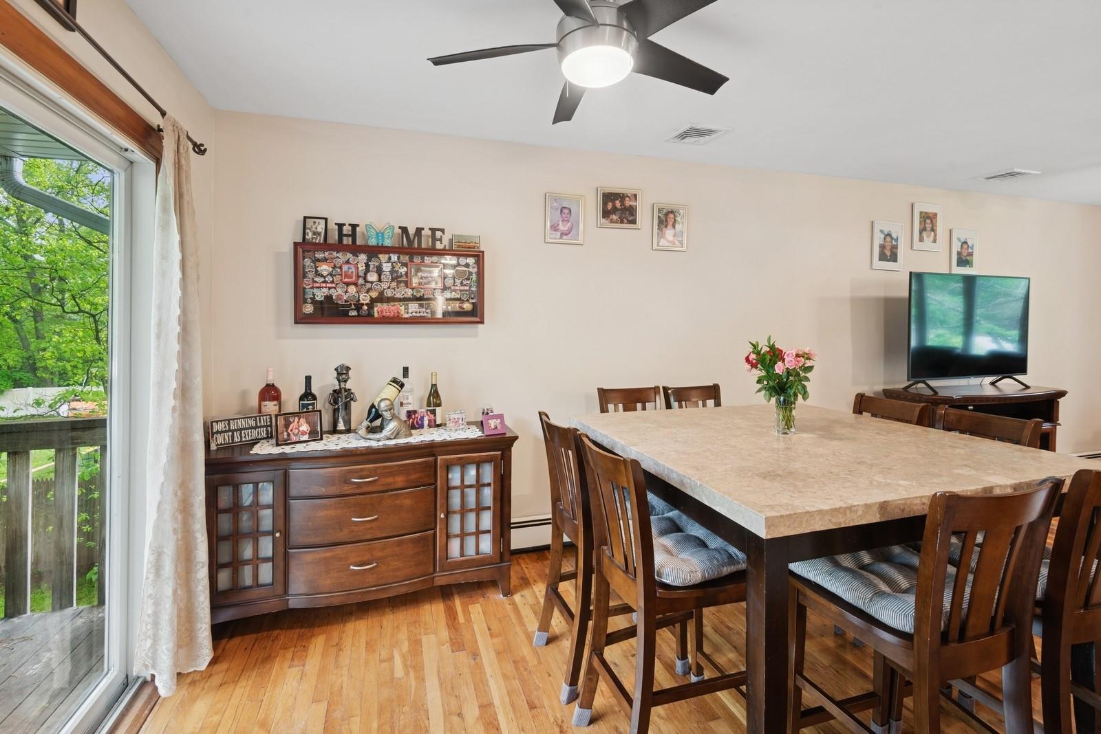 51 Juniper Avenue, Ronkonkoma, New York image 5