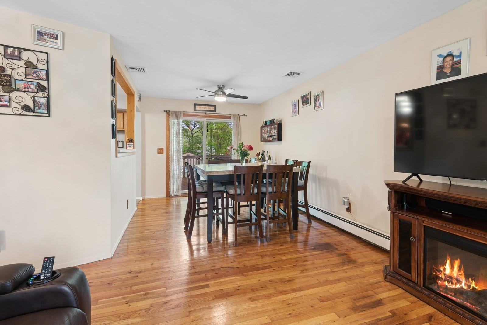 51 Juniper Avenue, Ronkonkoma, New York image 18