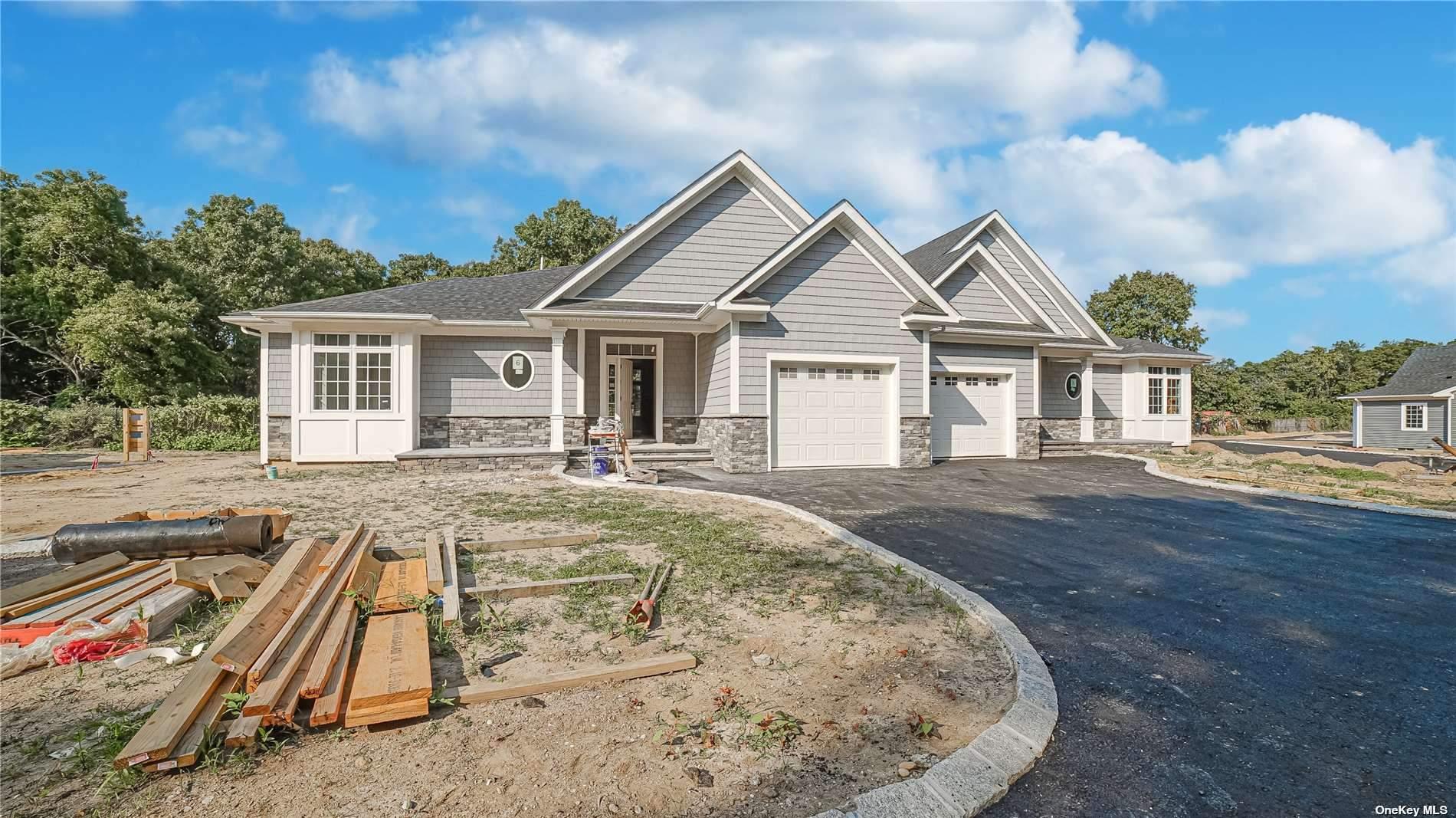 3 Primrose Lane #3, Islandia, New York image 2