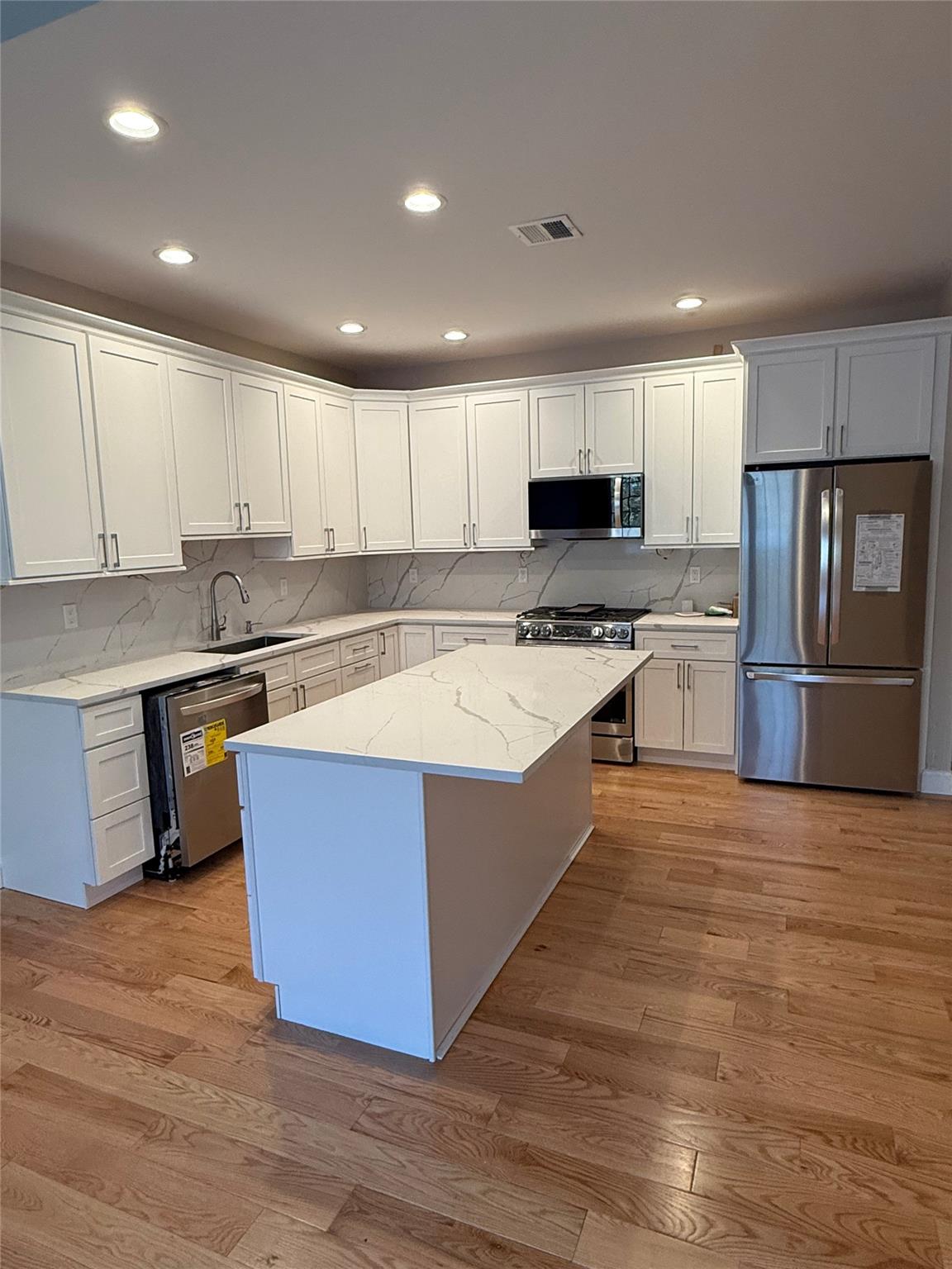3 Primrose Lane #3, Islandia, New York image 8