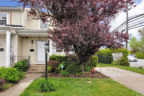 Homes For Sale - 216 Swalm Street #A<br/> Westbury, NY 11590