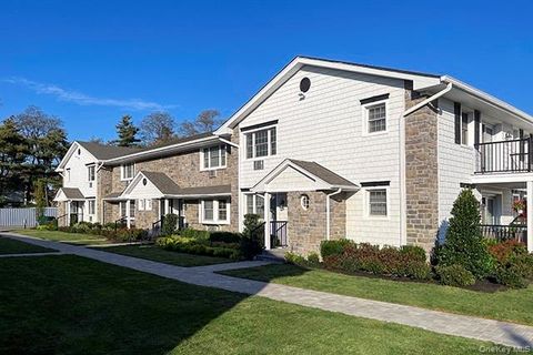 23 Weaver Drive 09-4A Massapequa NY 11758