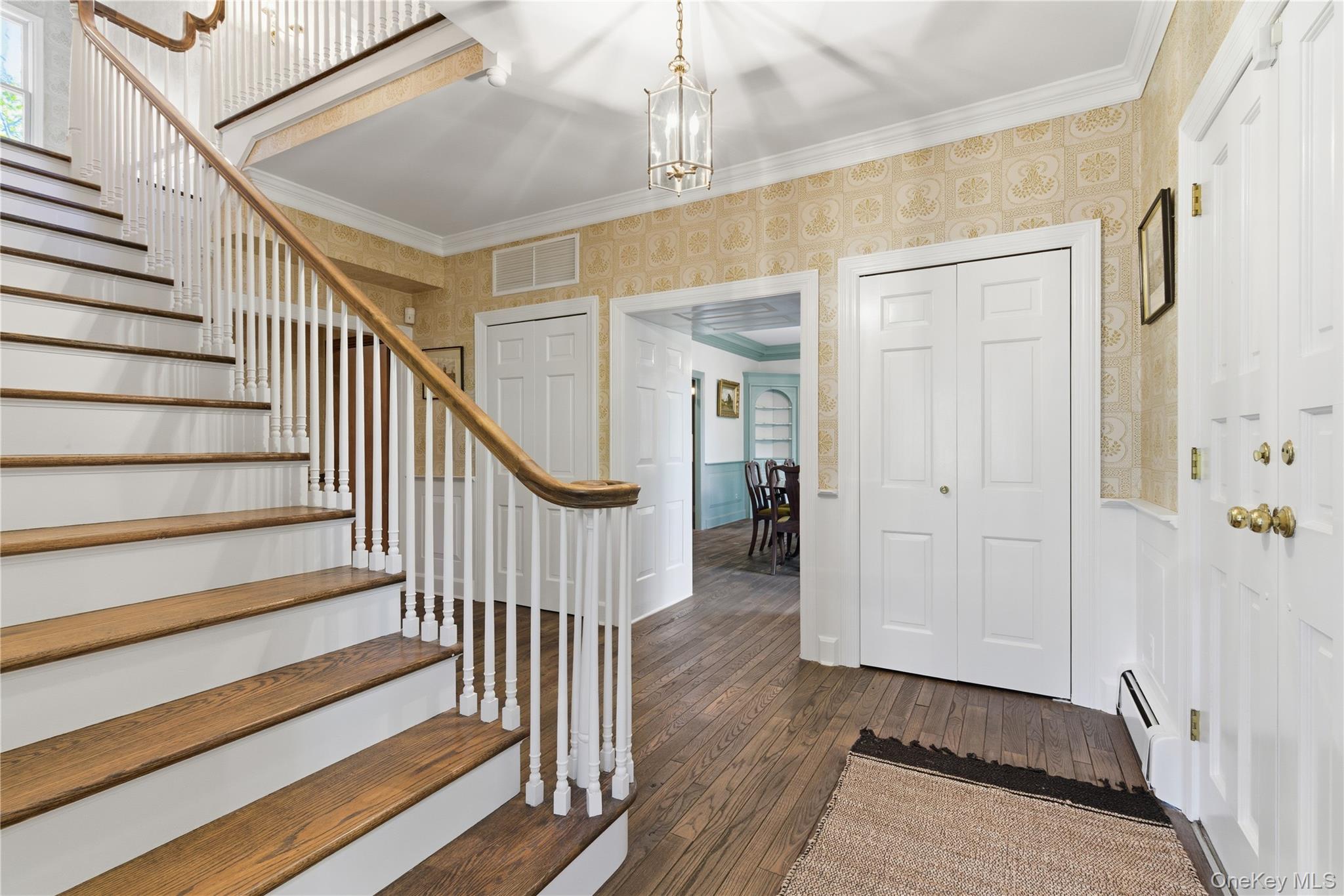 18 Lloyd Point Drive