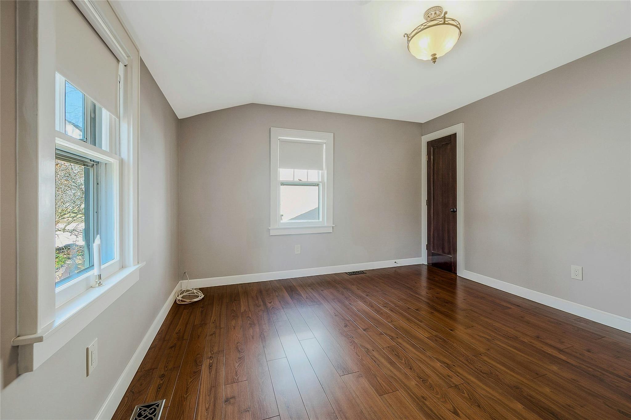 23 W Malverne Road, Sound Beach, New York image 17