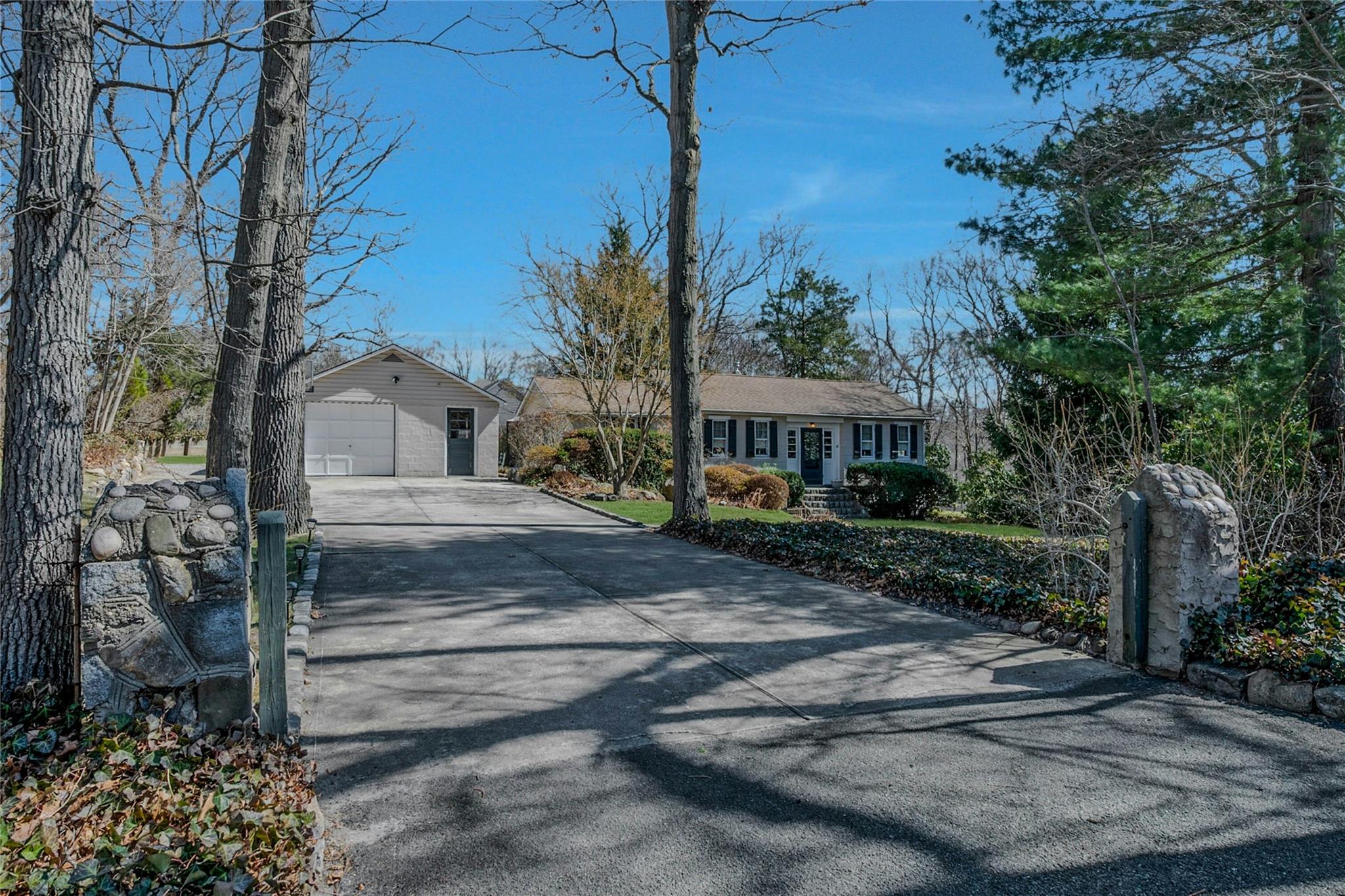 23 W Malverne Road, Sound Beach, New York image 4