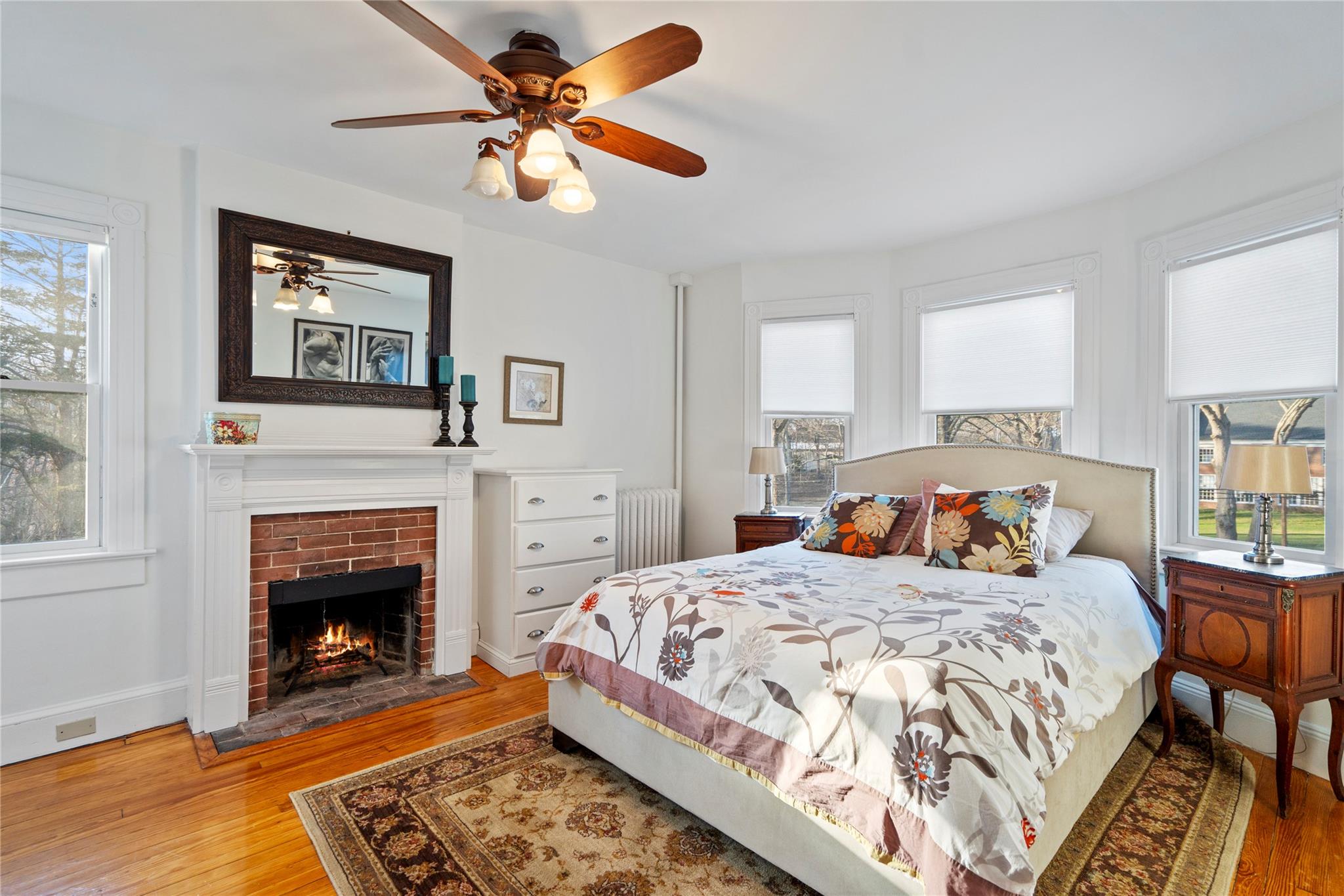 38 Cedar Street, Stony Brook, New York image 27