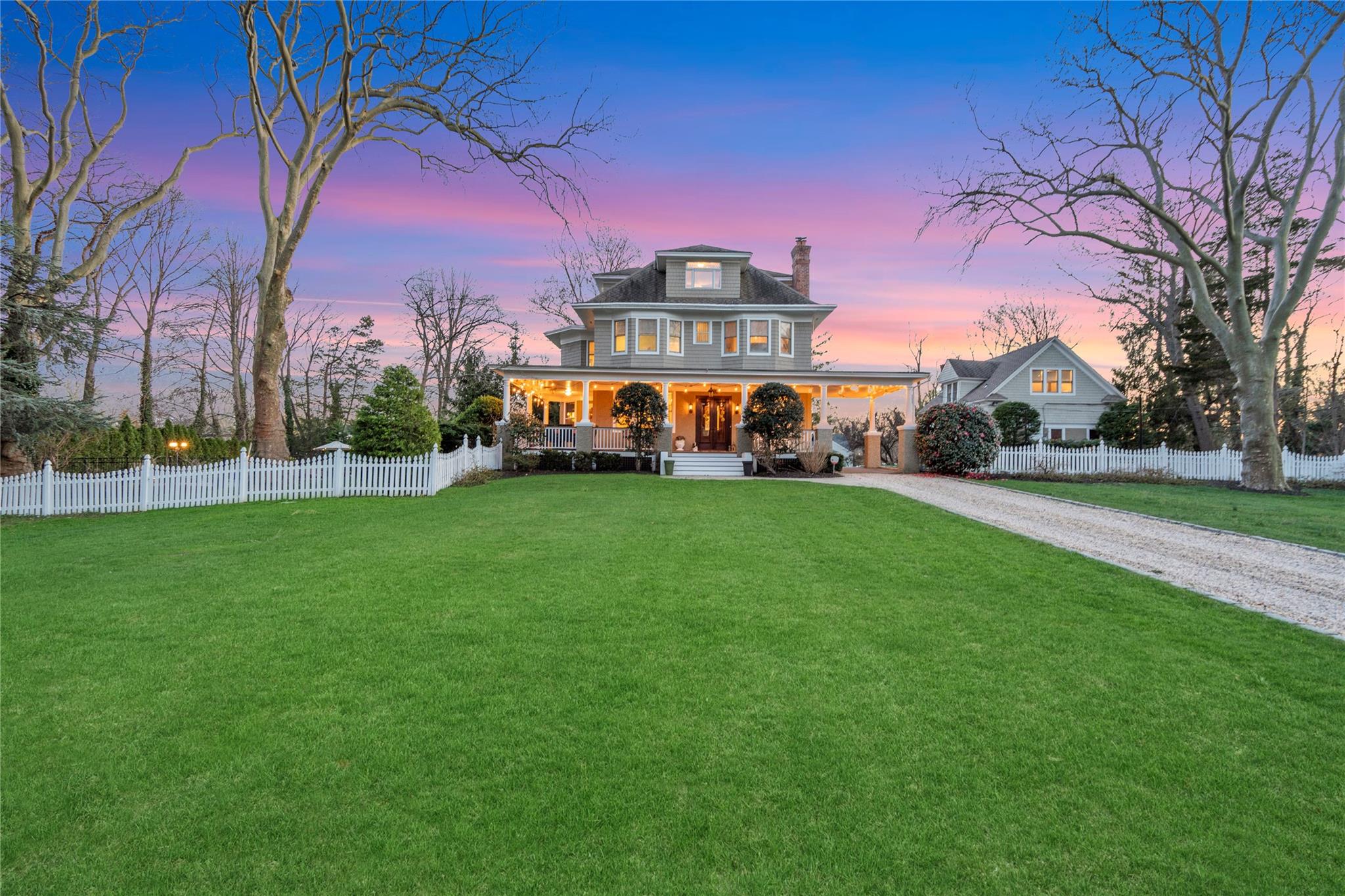 38 Cedar Street, Stony Brook, New York image 3