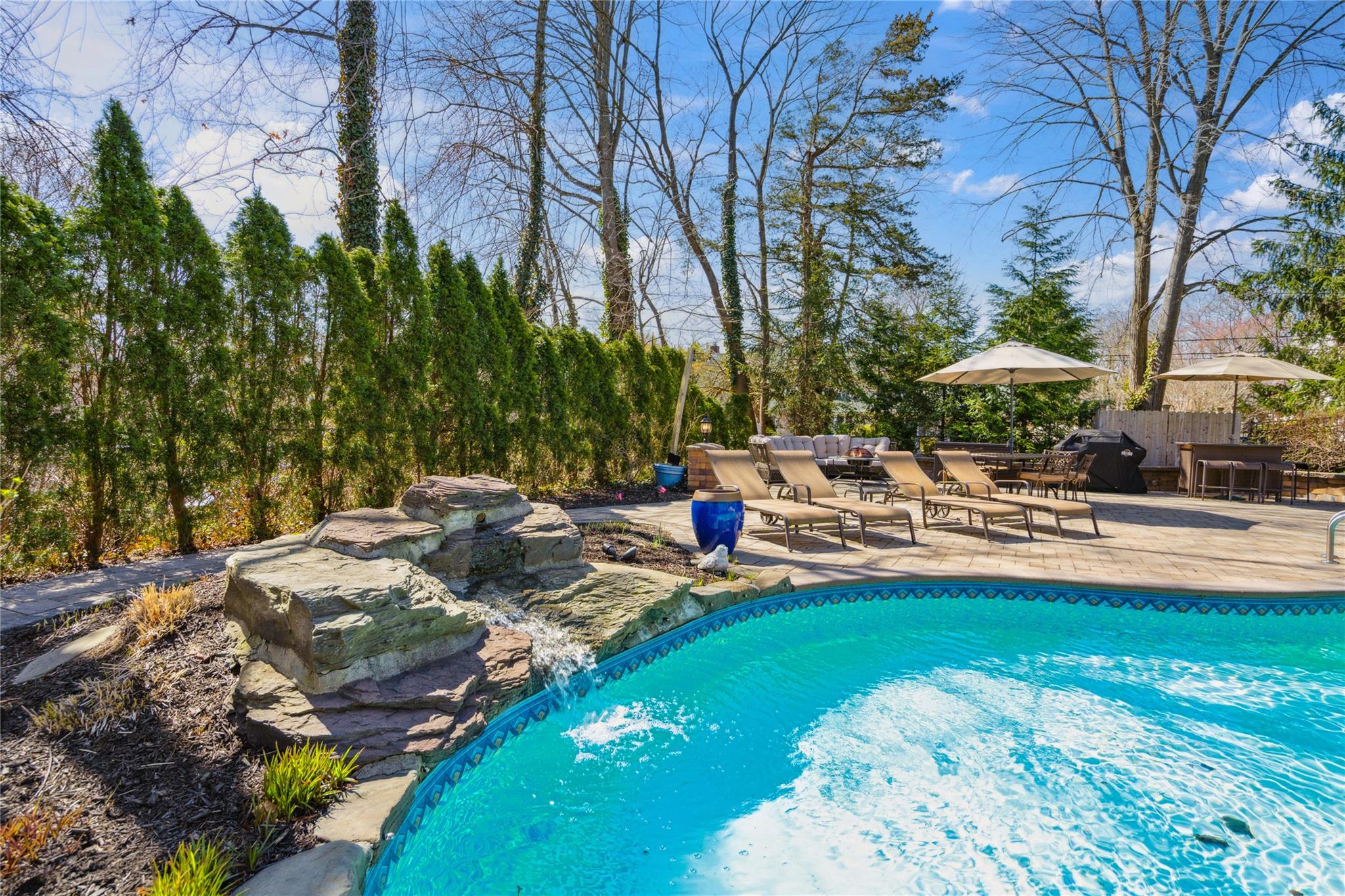 38 Cedar Street, Stony Brook, New York image 46