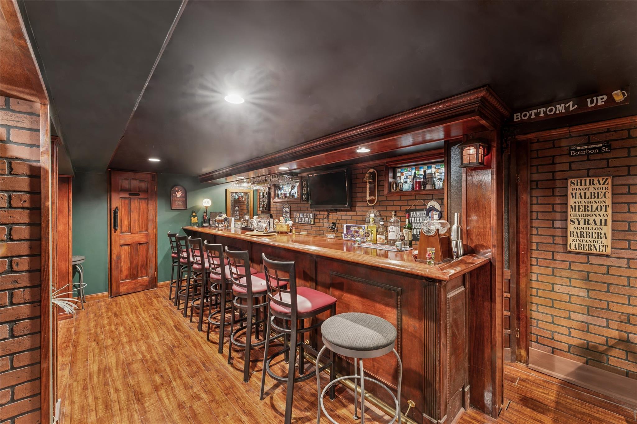 2035 Seaford Avenue, Seaford, New York image 12