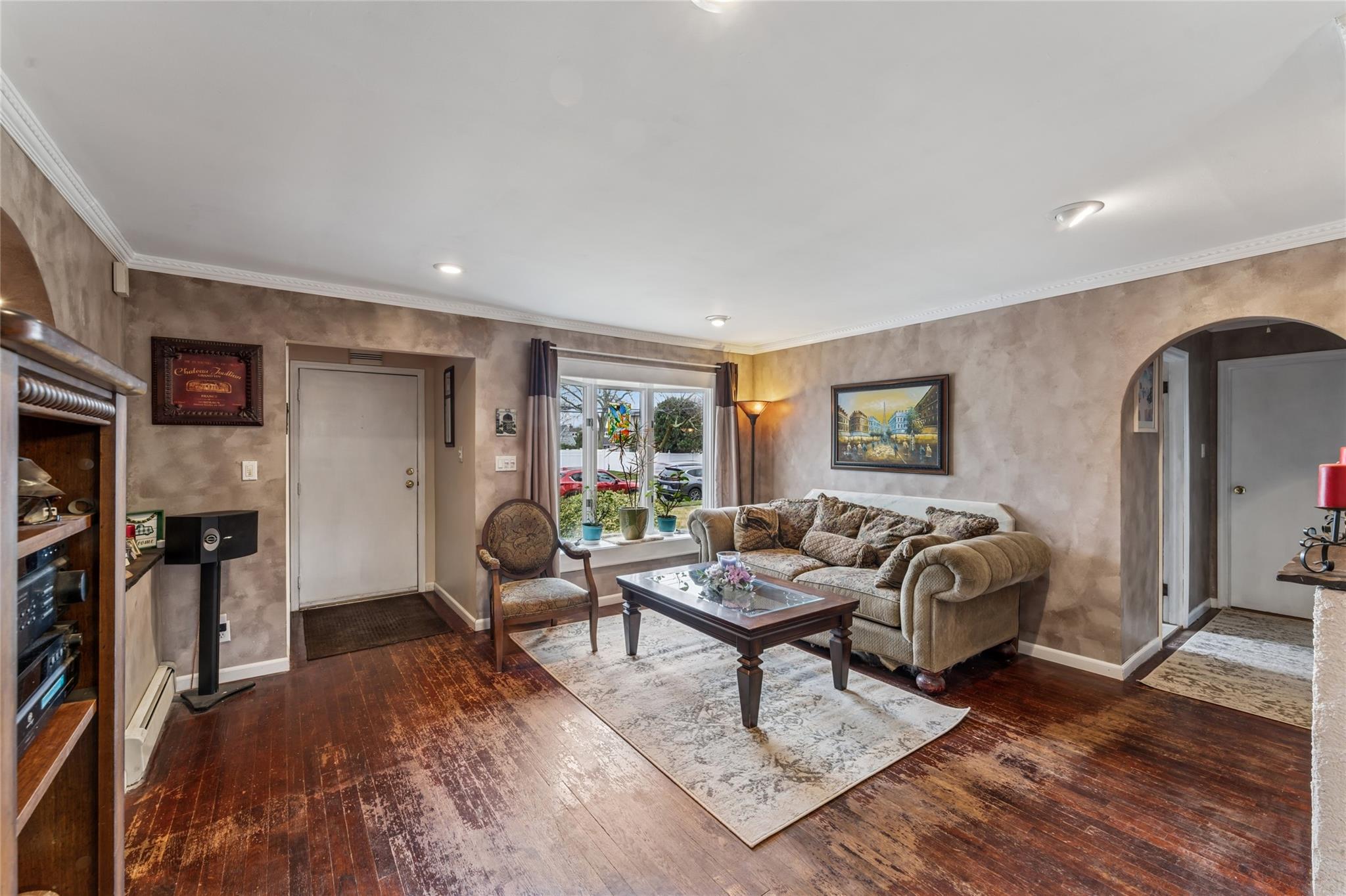 2035 Seaford Avenue, Seaford, New York image 7
