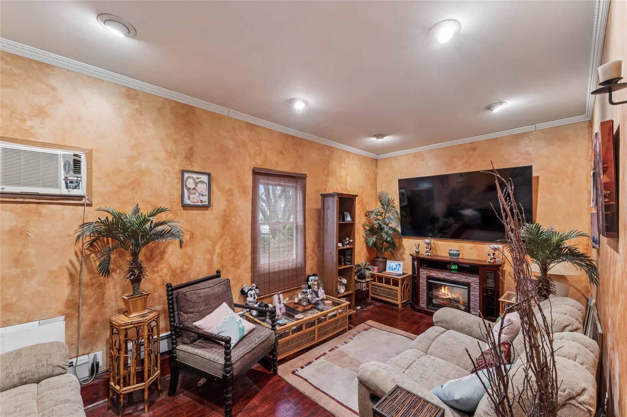 2035 Seaford Avenue, Seaford, New York image 5