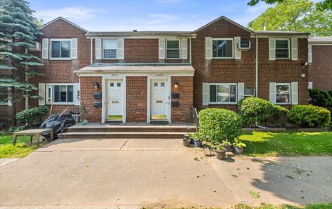 260-43 75th Avenue 1st Floor Glen Oaks NY 11004