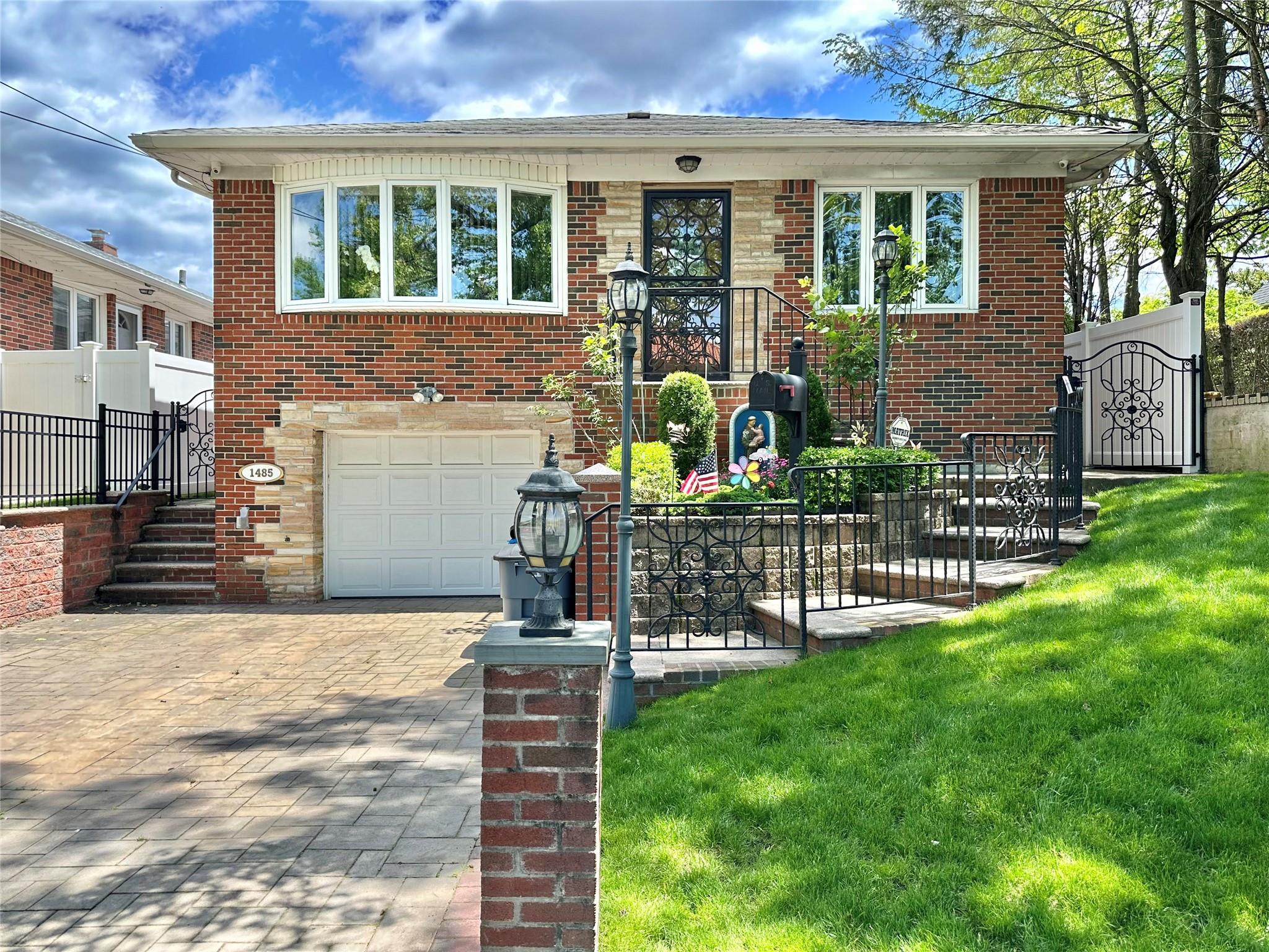 14-85 166 Street, Whitestone, New York image 2