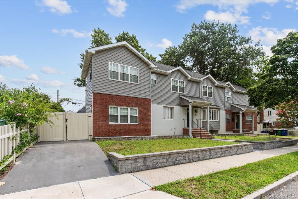Photo of 8015 Little Neck Parkway, Glen Oaks, NY 11004 (MLS # 1022700)