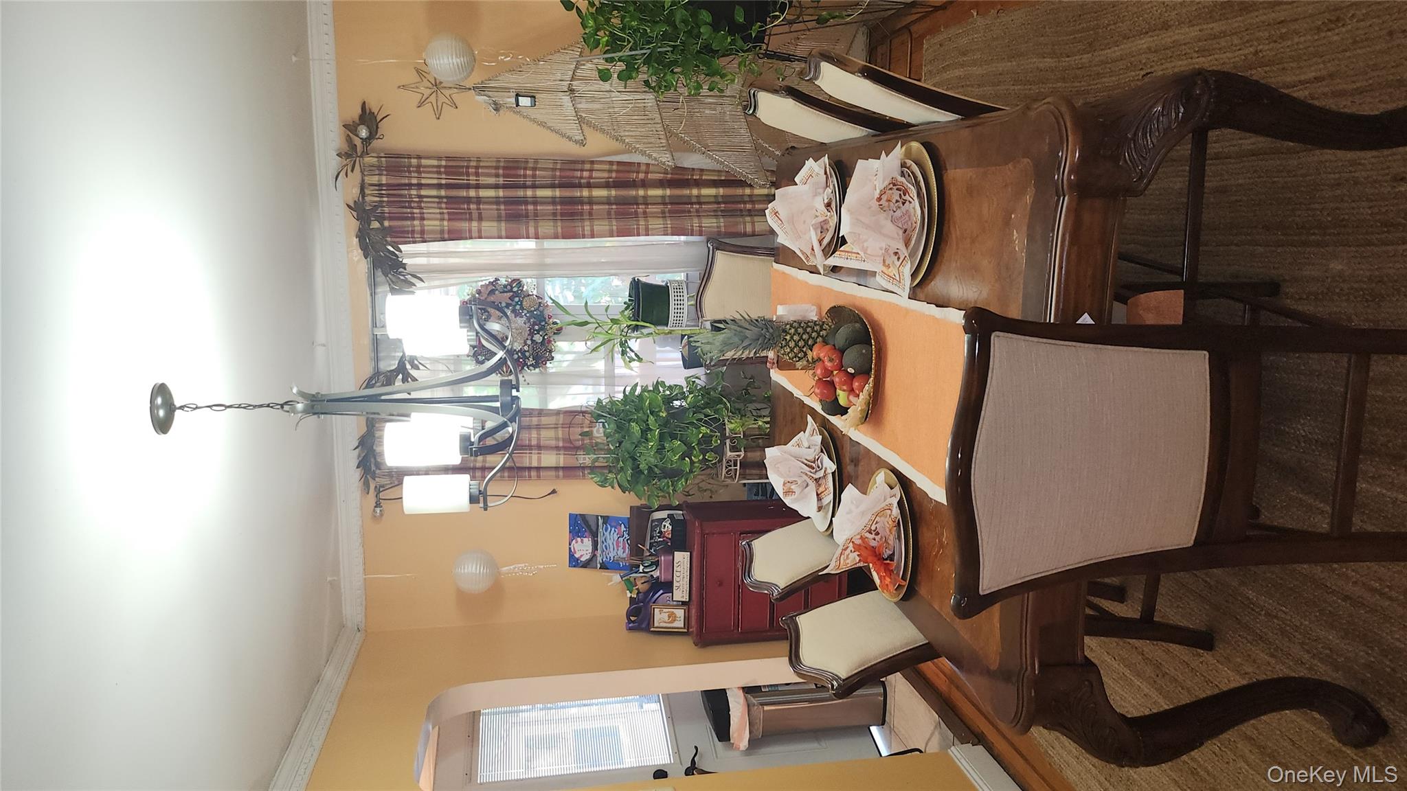 4425 Richardson Avenue