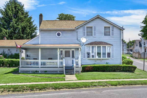 101 W BRIDGE ST, SAUGERTIES, NY 12477 - Image 9652edc7deb2f42554f5aa1c33c73f71/812976301