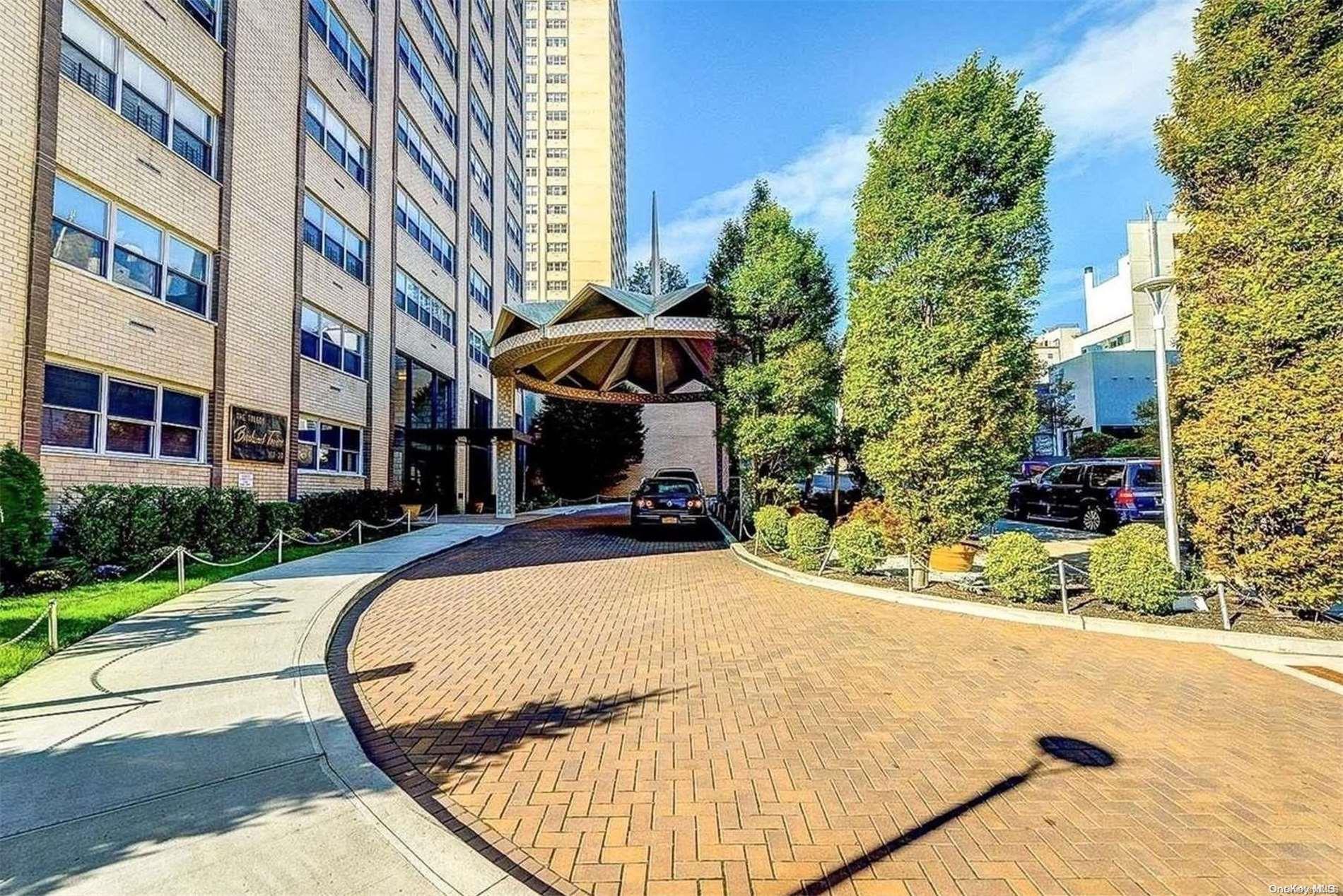 102-30 66th Road #1H, Forest Hills, New York image 4