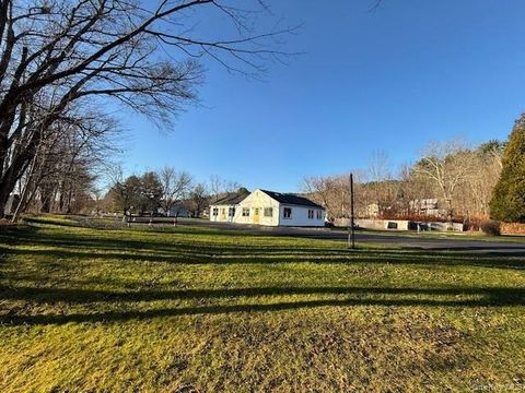 12 River Road Barryville NY 12719