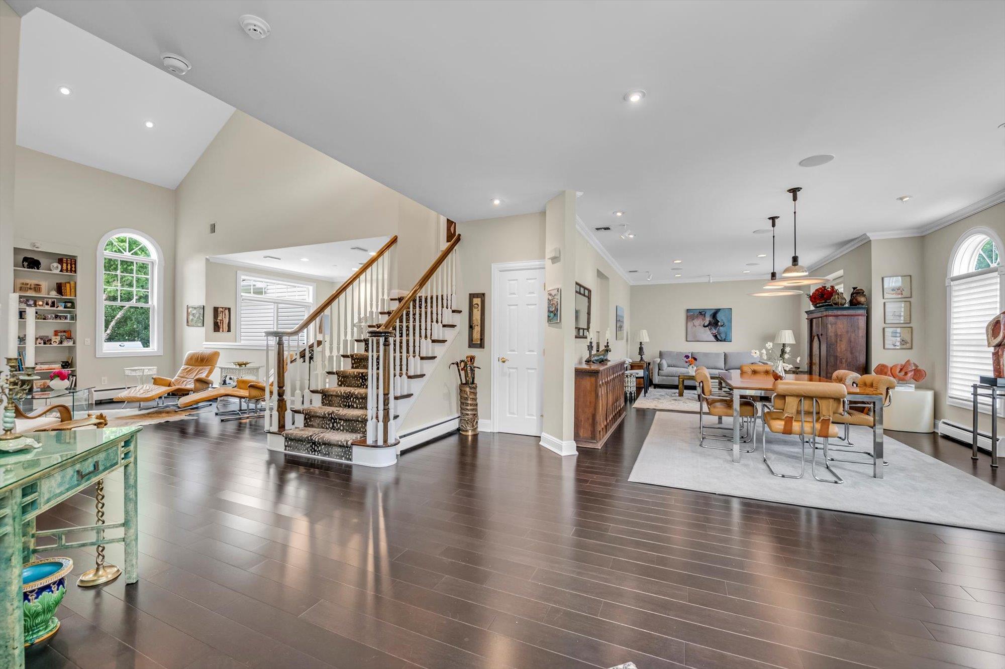 155 Eagle Crest
