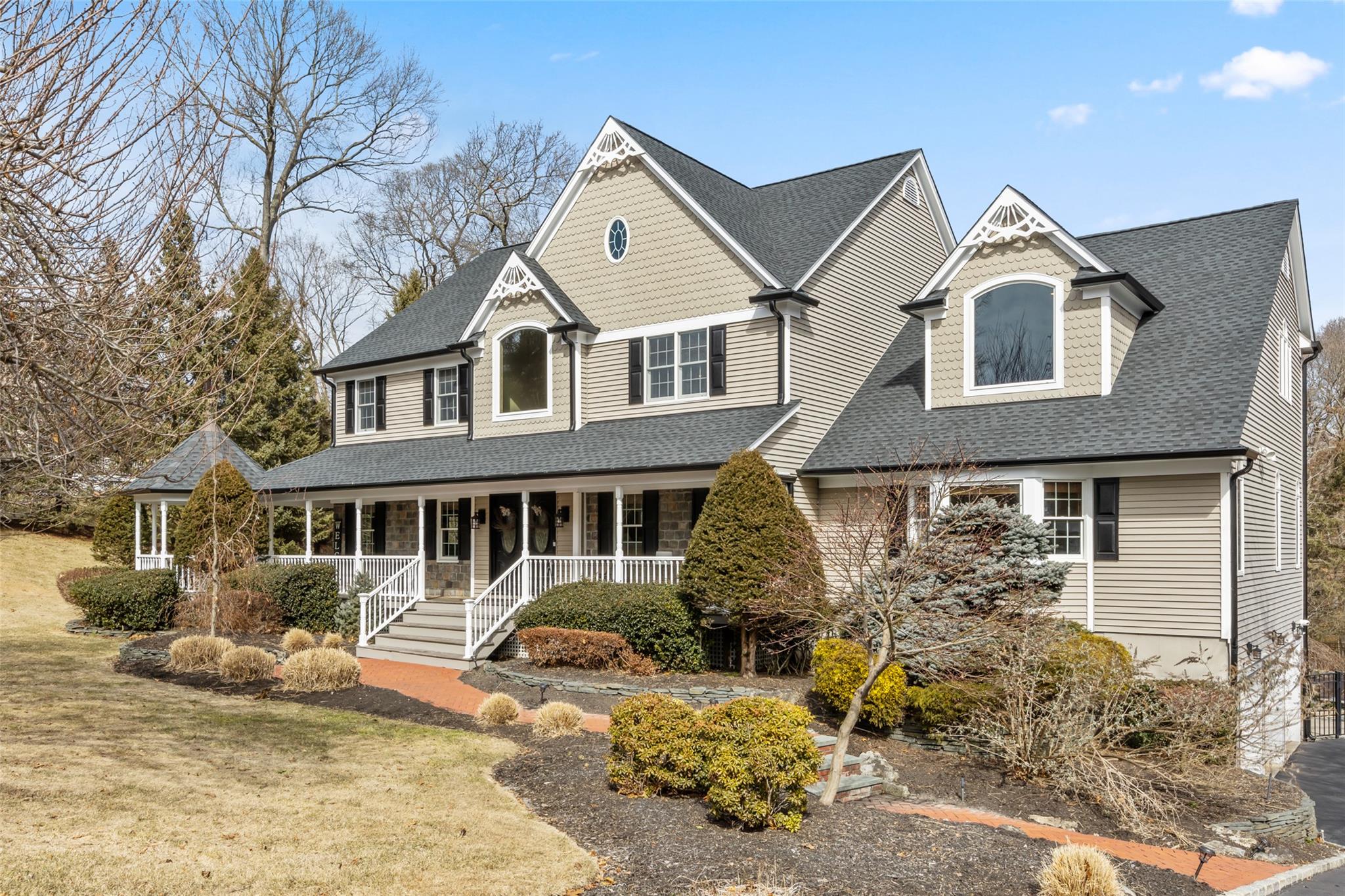 12 Apricot Road, Mount Sinai, New York image 2