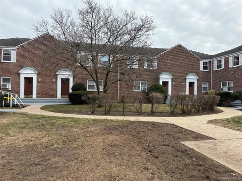 Homes For Sale - 131-59 234th Street #2<br/> Queens County, Rosedale, NY 11422